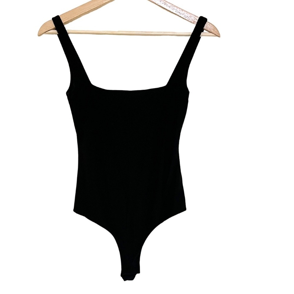 Square Neck Wide Strap Black Sleeveless Tank Stretch Bodysuit – XS